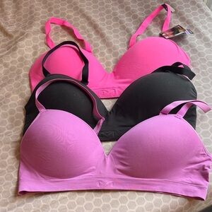 Maidenform seamless bralettes